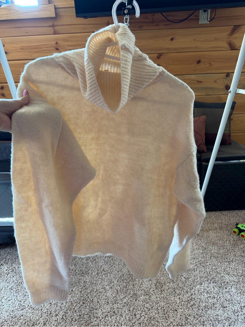 LA MIEL Cream Cozy Cowl Neck Sweater
